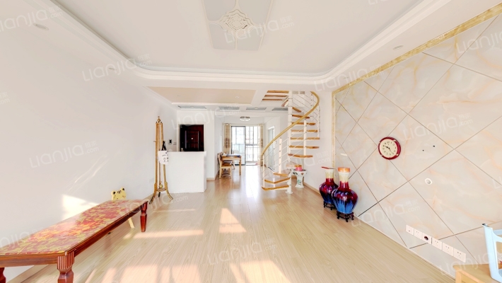 宜海格林镇B区二手房实景图