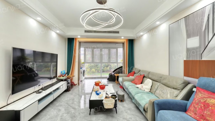 新华联青年城二手房实景图