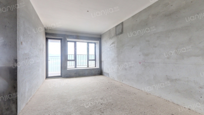 中信富春山居二手房实景图