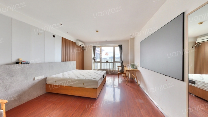 龙湖MOCO国际二手房实景图