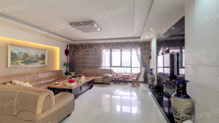 农行大厦二手房实景图