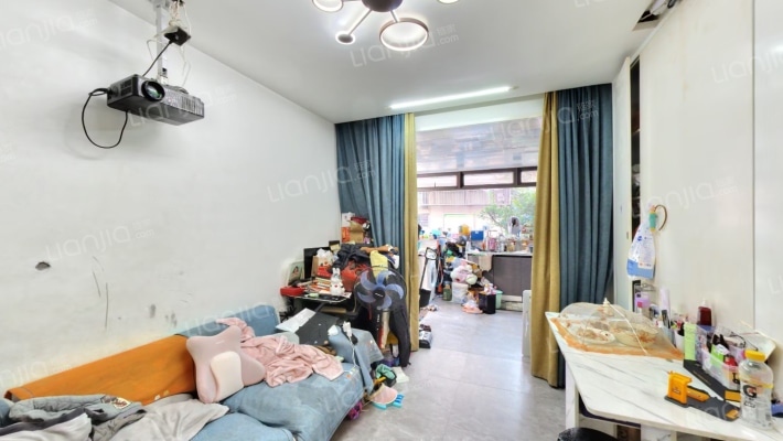 桥儿头新村紫薇组团二手房实景图