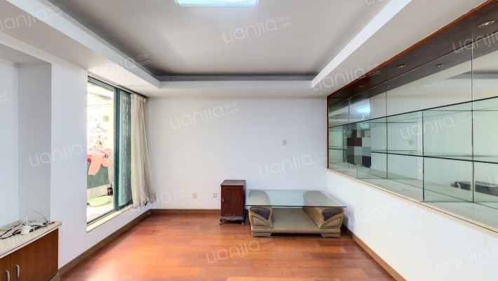 钱湖景苑二手房实景图