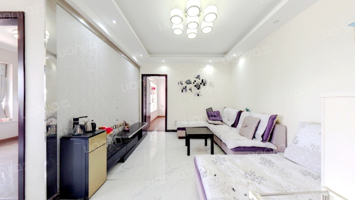 亚美沙发里二手房实景图