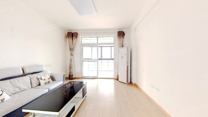 凯旋名邸二手房实景图