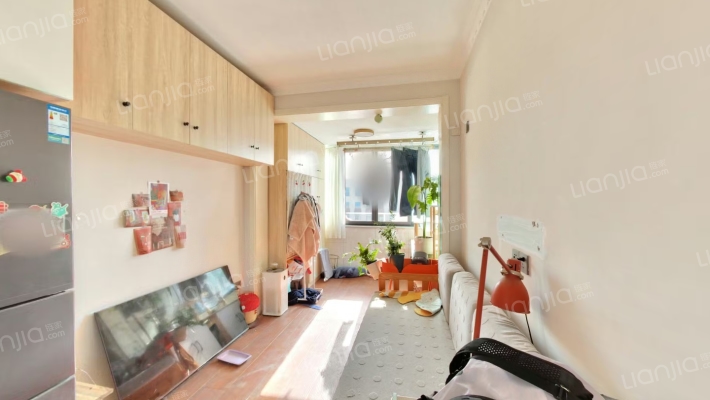 电大宿舍二手房实景图