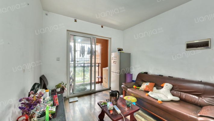 万圣家园D区二手房实景图