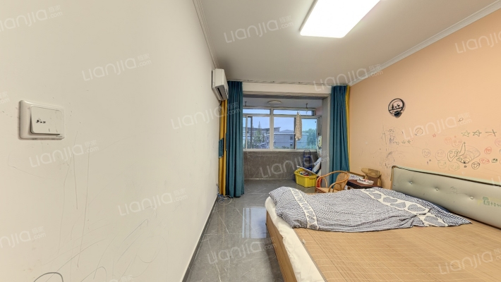 钟灵街54号二手房实景图