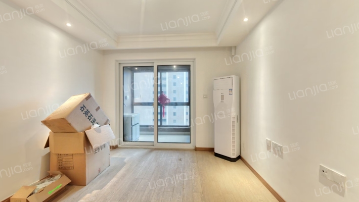 四季春晓花园二手房实景图