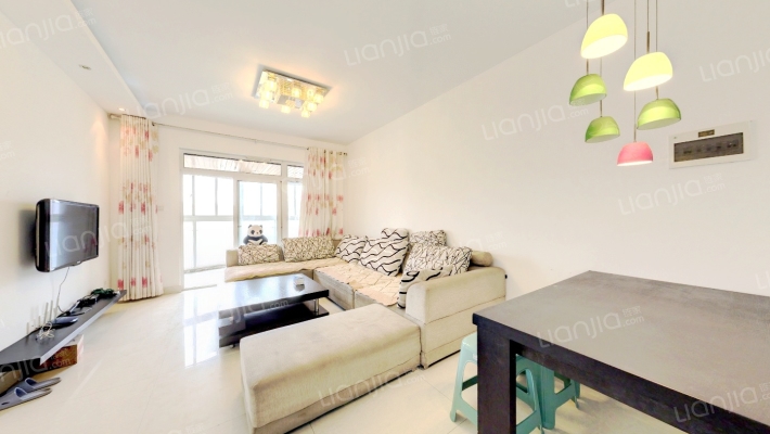 水岸华庭二手房实景图