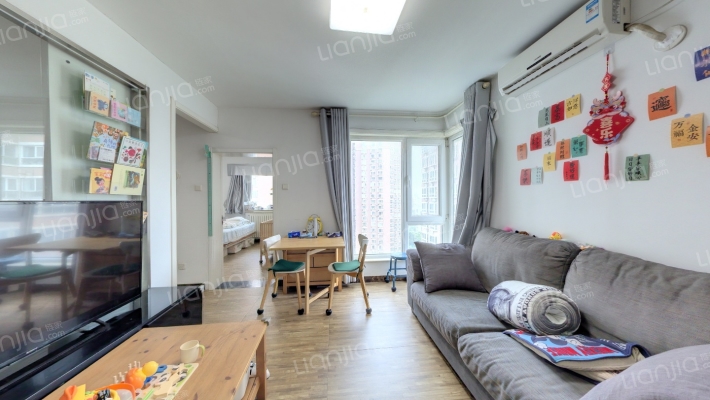 蓝色家园二手房实景图