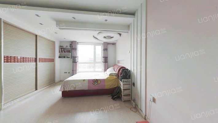 万龙第八城A区二手房实景图