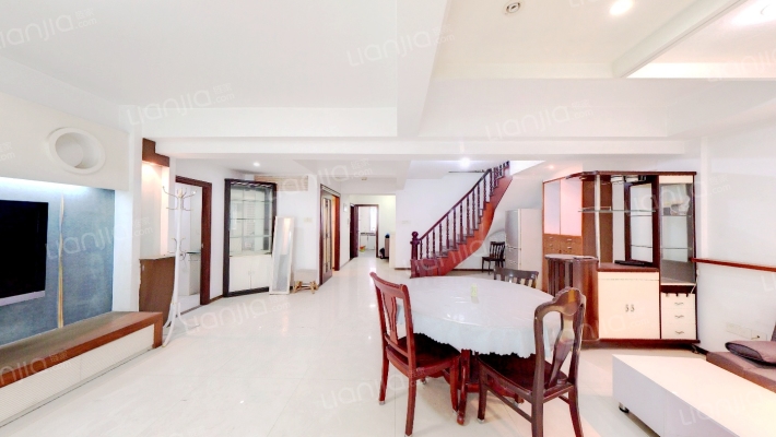 西河里新村二手房实景图