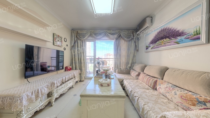 中海怡瑞山居二手房实景图