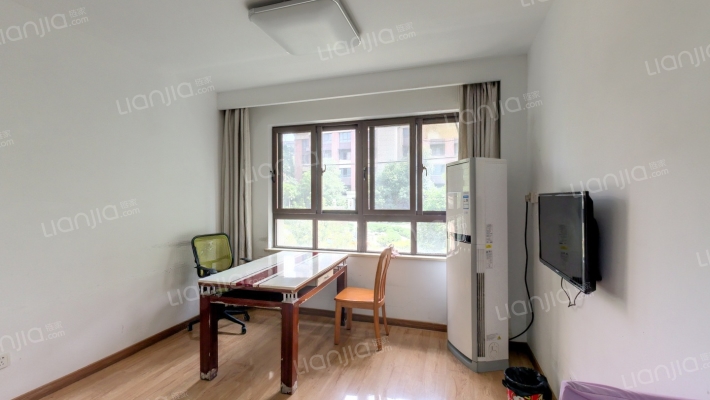 文一名门学府里二手房实景图