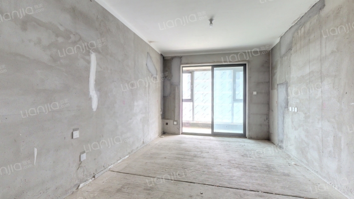 正弘碧湖苑二手房实景图