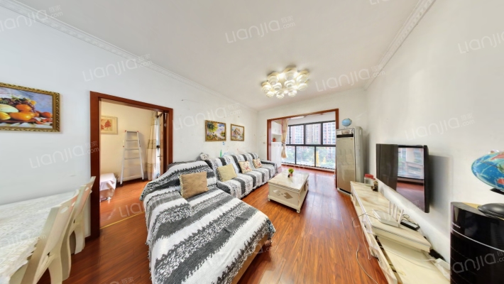 华侨凤凰国际城二手房实景图