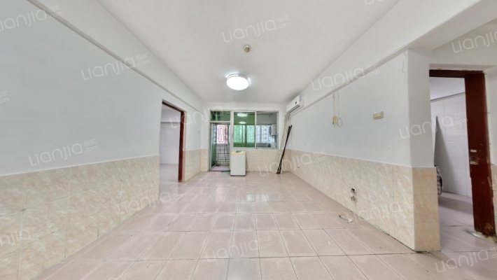 深华商业大厦二手房实景图