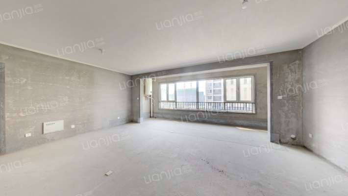 四建空港花园二手房实景图