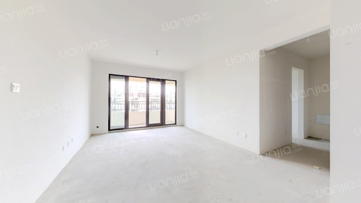 绿地樱花郡二手房实景图