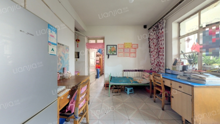 西固东路300号二手房实景图