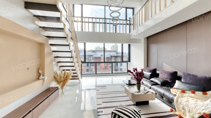 瑞士风情小镇二期二手房实景图