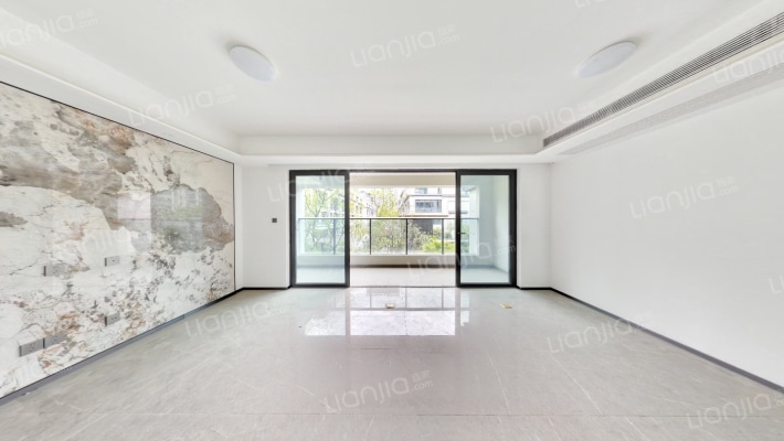 龙湖天曜昱府三组团二手房实景图