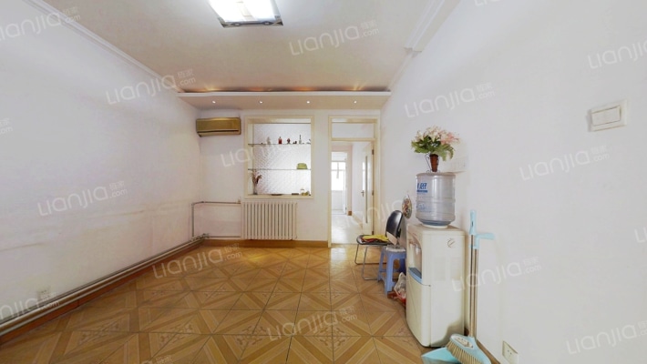 洪家楼南路13号二手房实景图