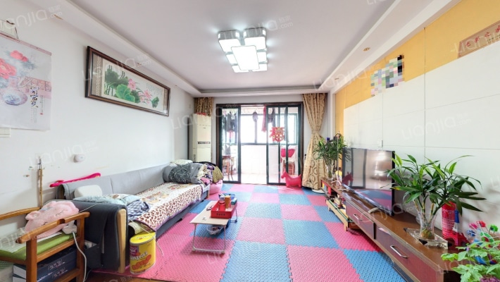 明城华贵园二手房实景图