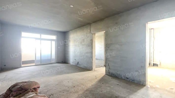 金海嘉苑E区二手房实景图