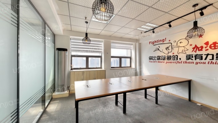 麦迪森广场二手房实景图