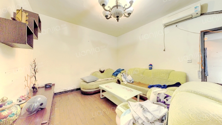 来凤路52号二手房实景图