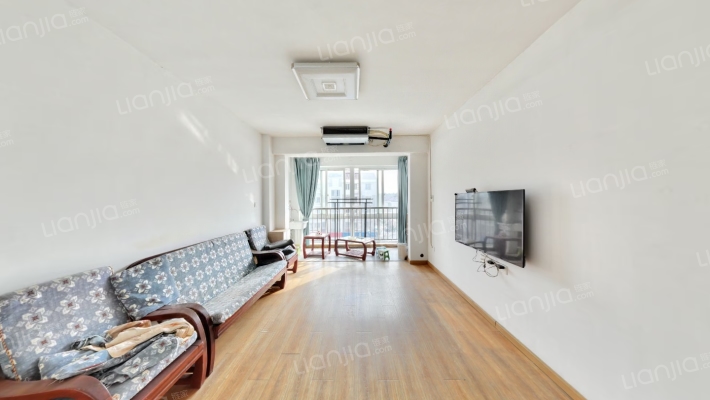 和鑫花园三村二手房实景图