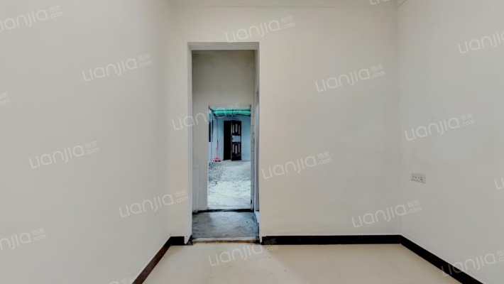 鹦鹉小区二手房实景图