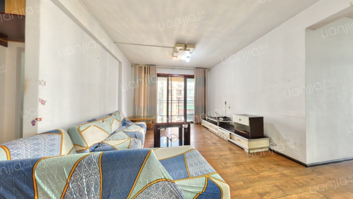 南岳大院二手房实景图