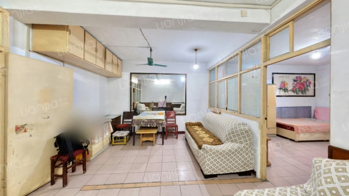 金田小区二手房实景图