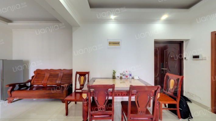 海天国际二手房实景图