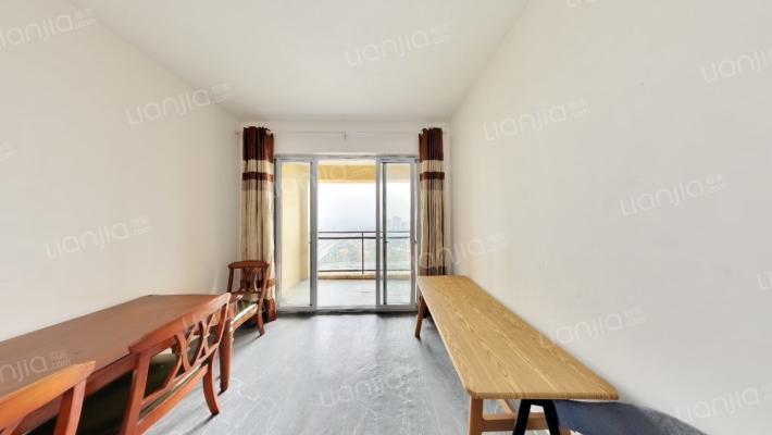 春江丽苑二手房实景图