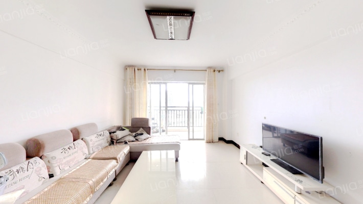 碧海蓝天花园二手房实景图