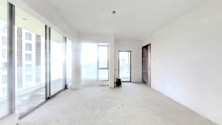 花都颐和山庄二手房实景图