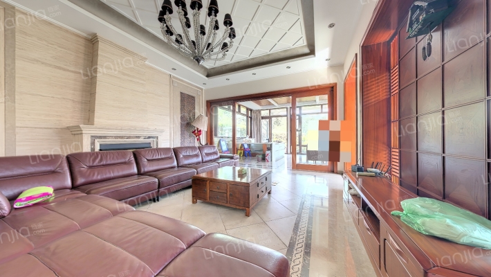 世博生态城依山邻里二手房实景图