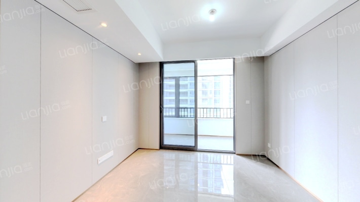 蓝城·春风里二手房实景图