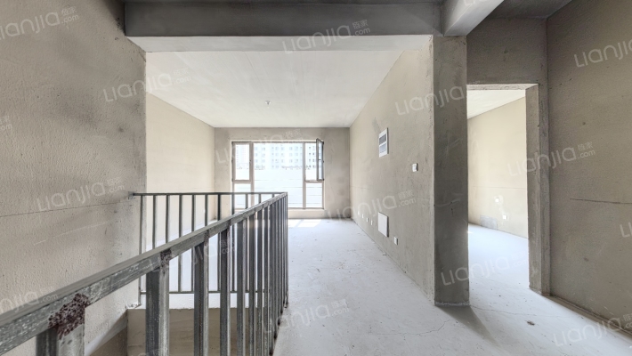 太湖龙府世家二手房实景图