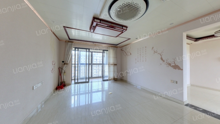 中泰峰境二手房实景图