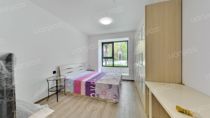 中海寰宇视界二手房实景图