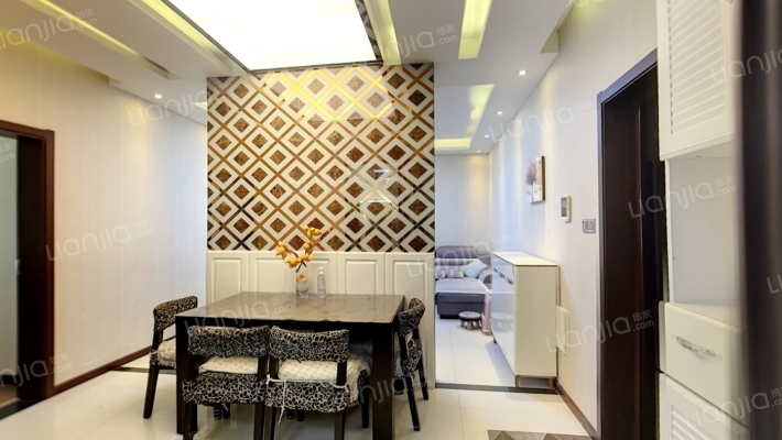 麓苑二手房实景图