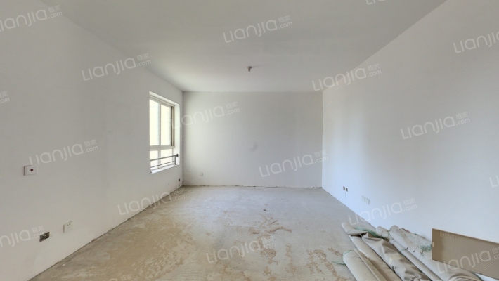 金秋苑B区二手房实景图