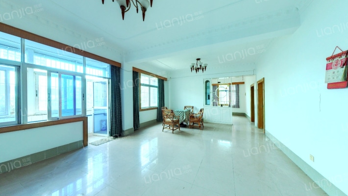 中石化宿舍二手房实景图