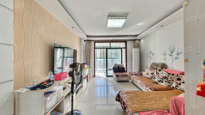 国际艺术村二手房实景图