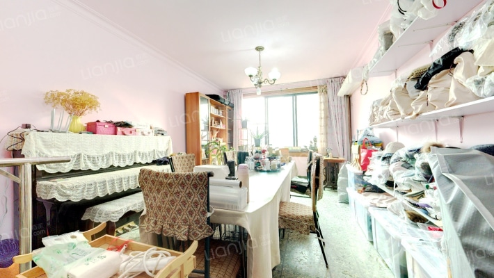 盛隆街2号二手房实景图